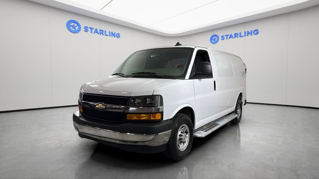 Used 2024 Chevrolet Express 2500 w/ Driver Convenience Package image 12