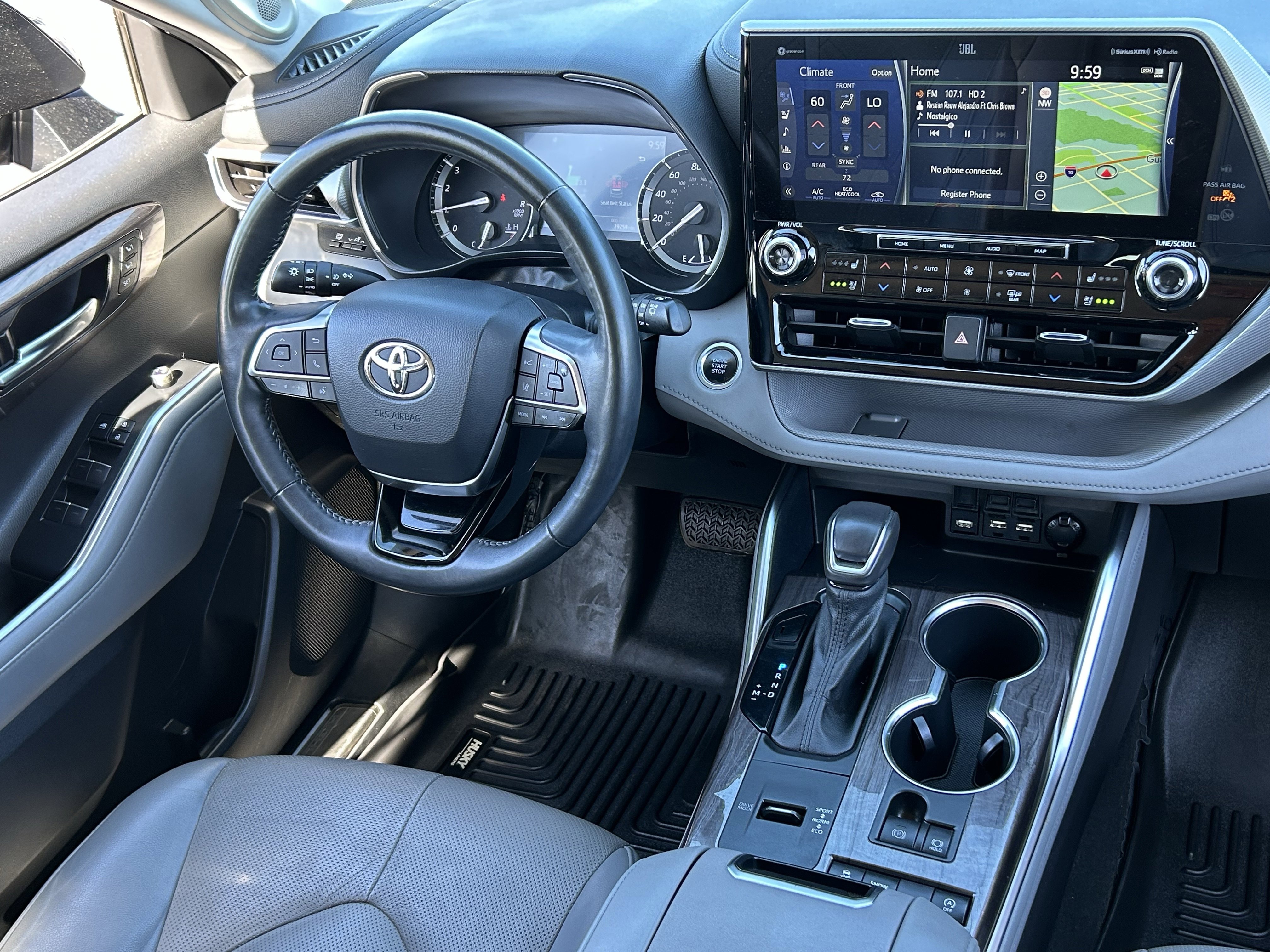 Used 2021 Toyota Highlander Platinum image 15