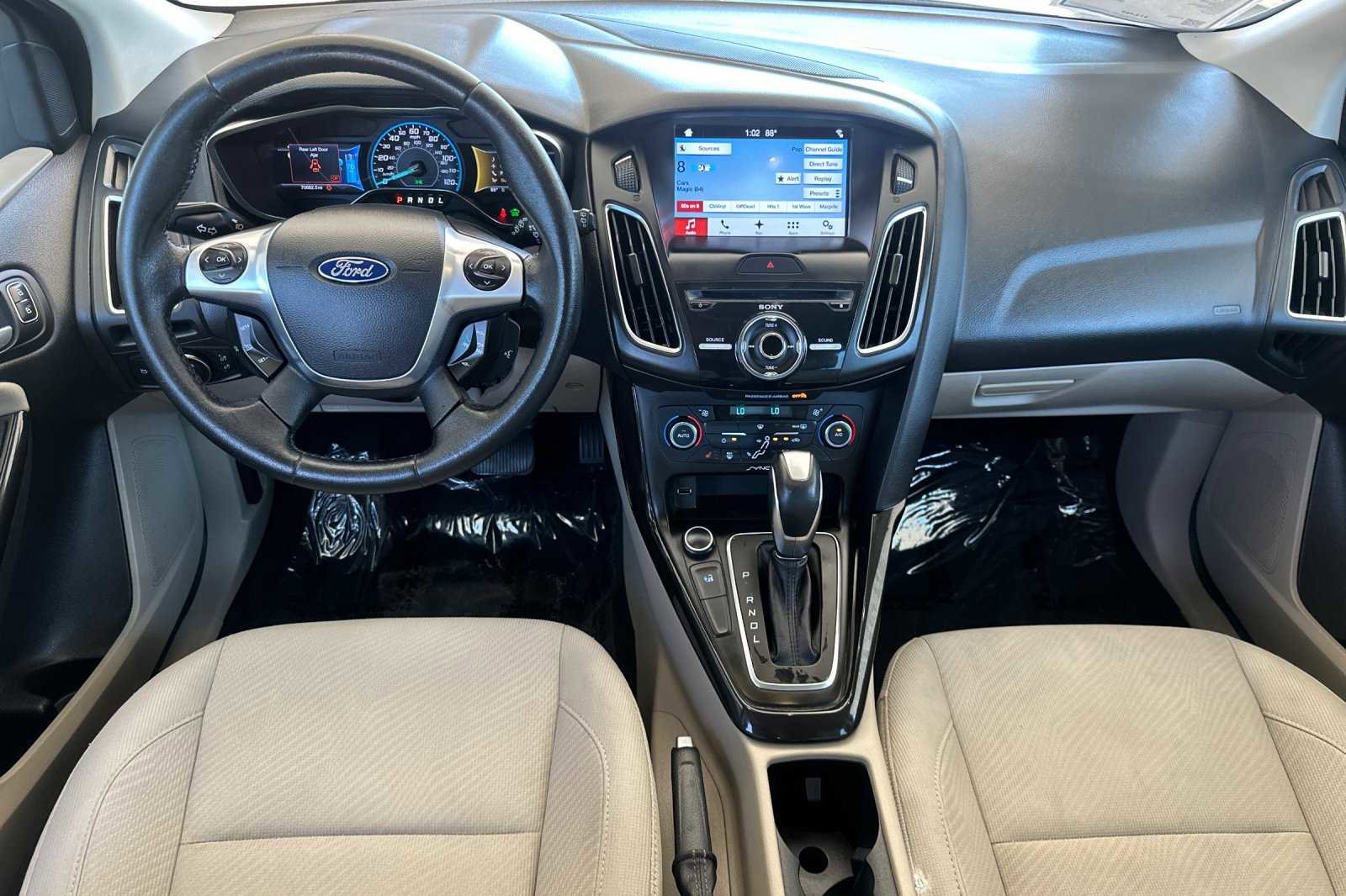 Used 2017 Ford Focus Electric Hatchback image 14