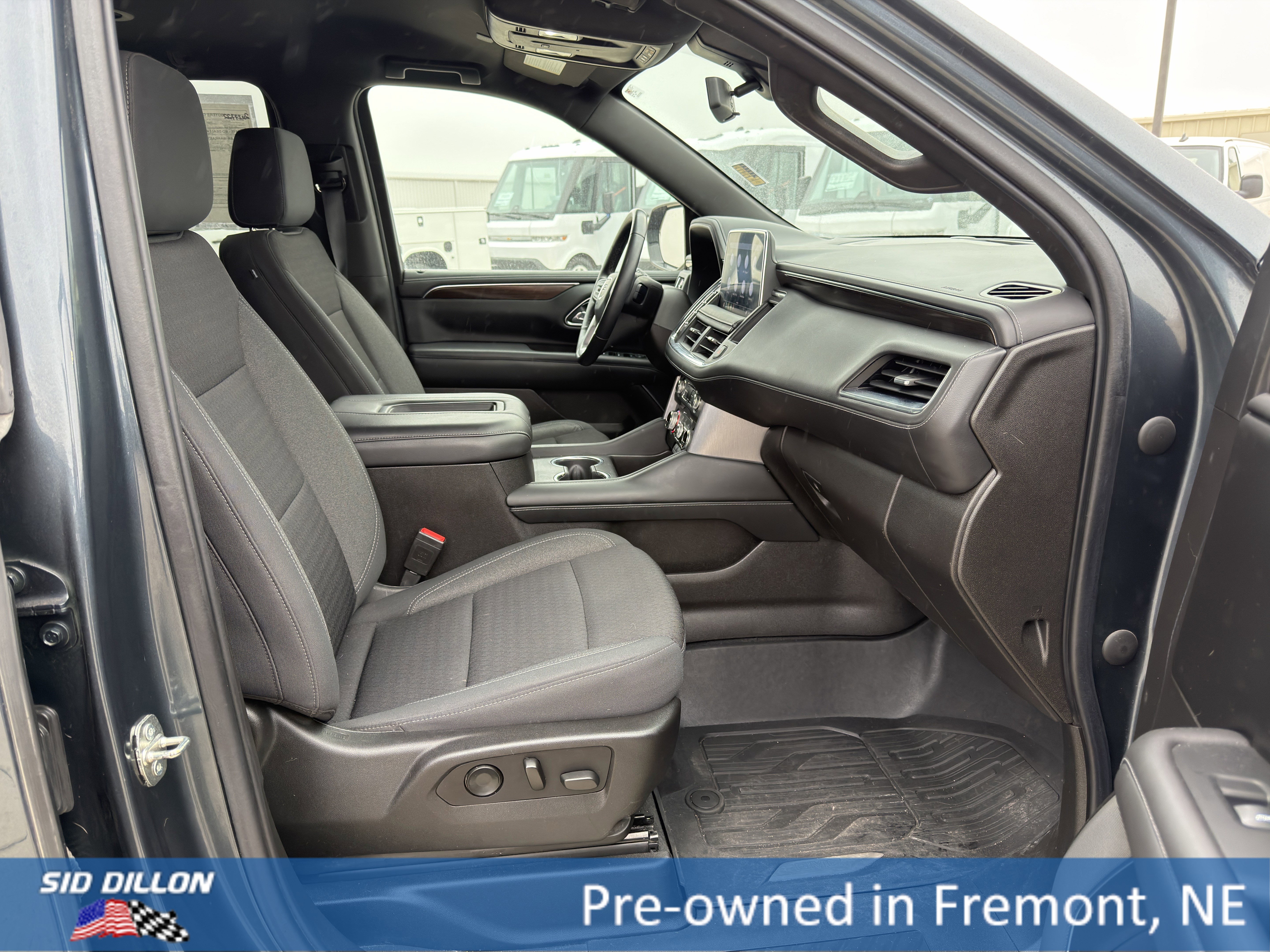 Used 2021 GMC Yukon SLE AWD/4WD image 12