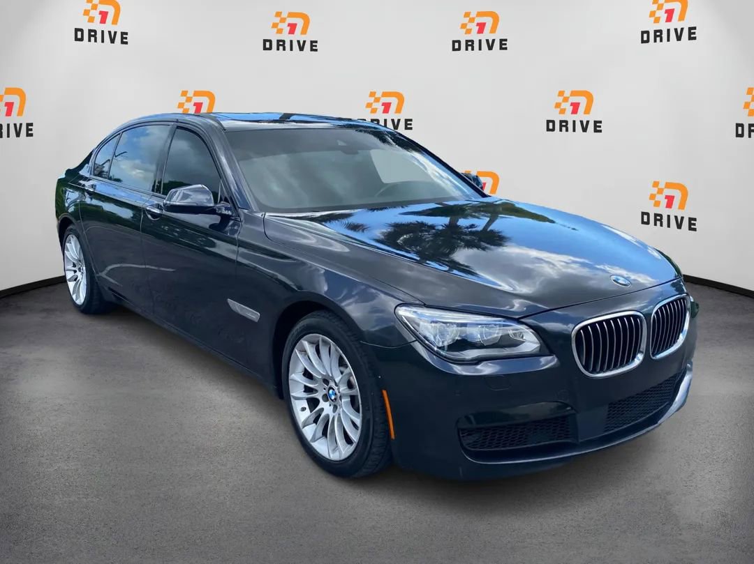 Used 2015 BMW 750Li RWD image 7