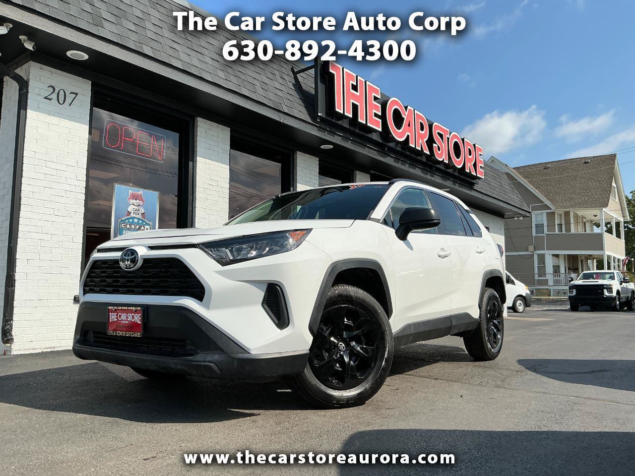 Used 2021 Toyota RAV4 LE AWD/4WD image 1