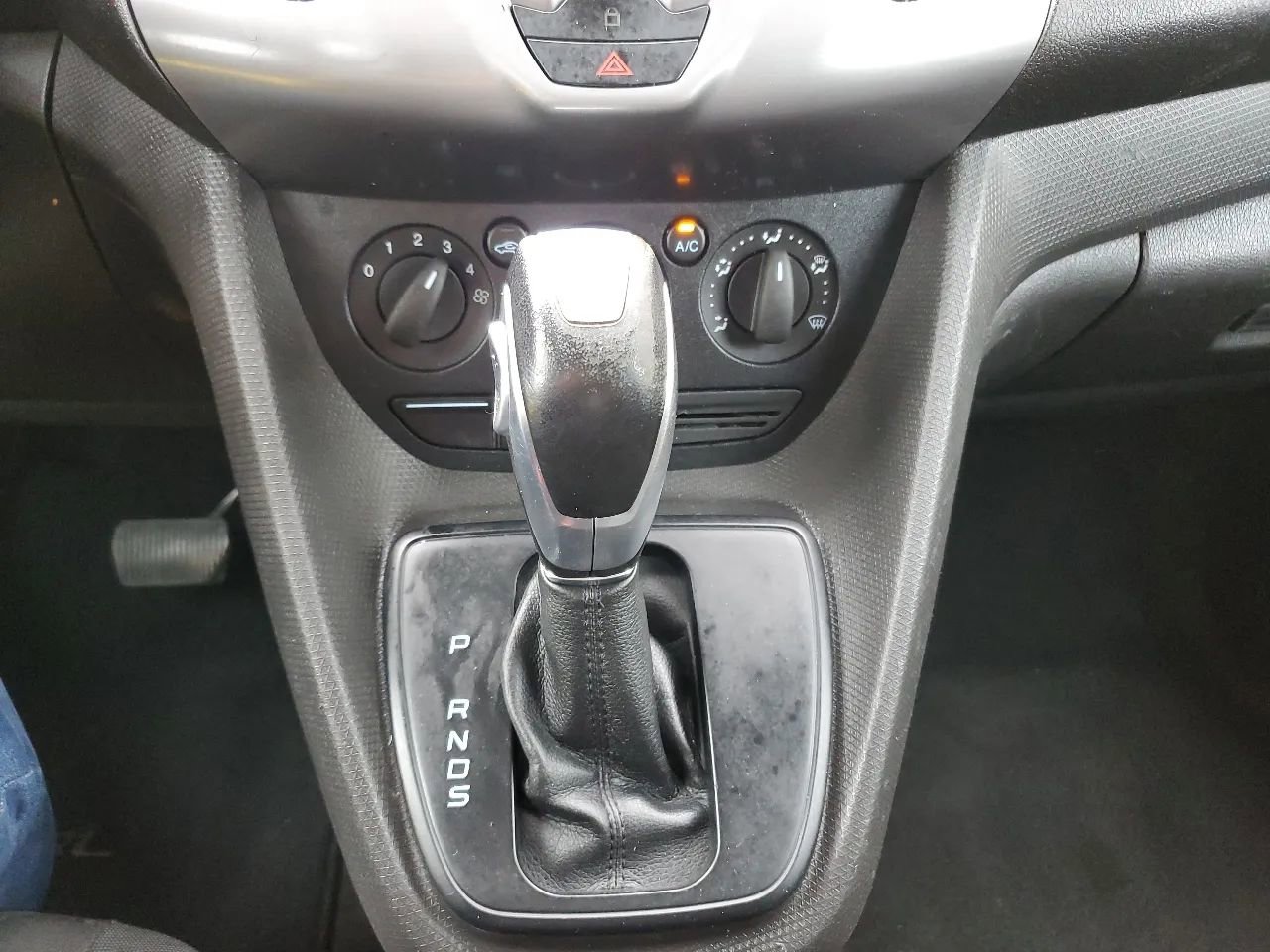 Used 2017 Ford Transit Connect XLT FWD image 24