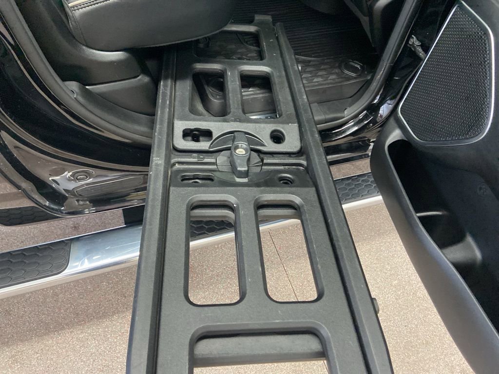 Used 2021 RAM 1500 Laramie image 38