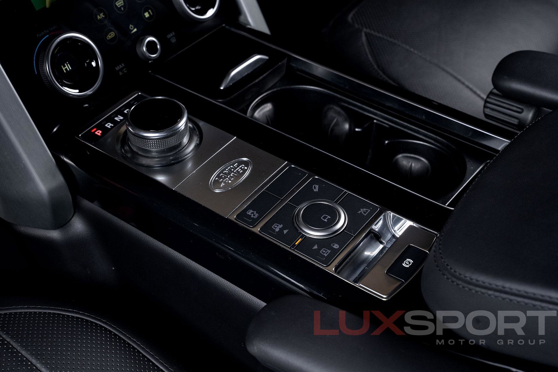 Used 2019 Land Rover Range Rover HSE image 44