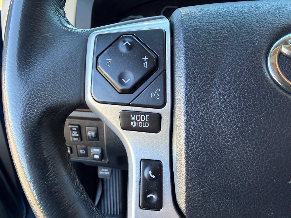 Used 2018 Toyota Tundra Limited w/ Limited Premium Package AWD/4WD image 22