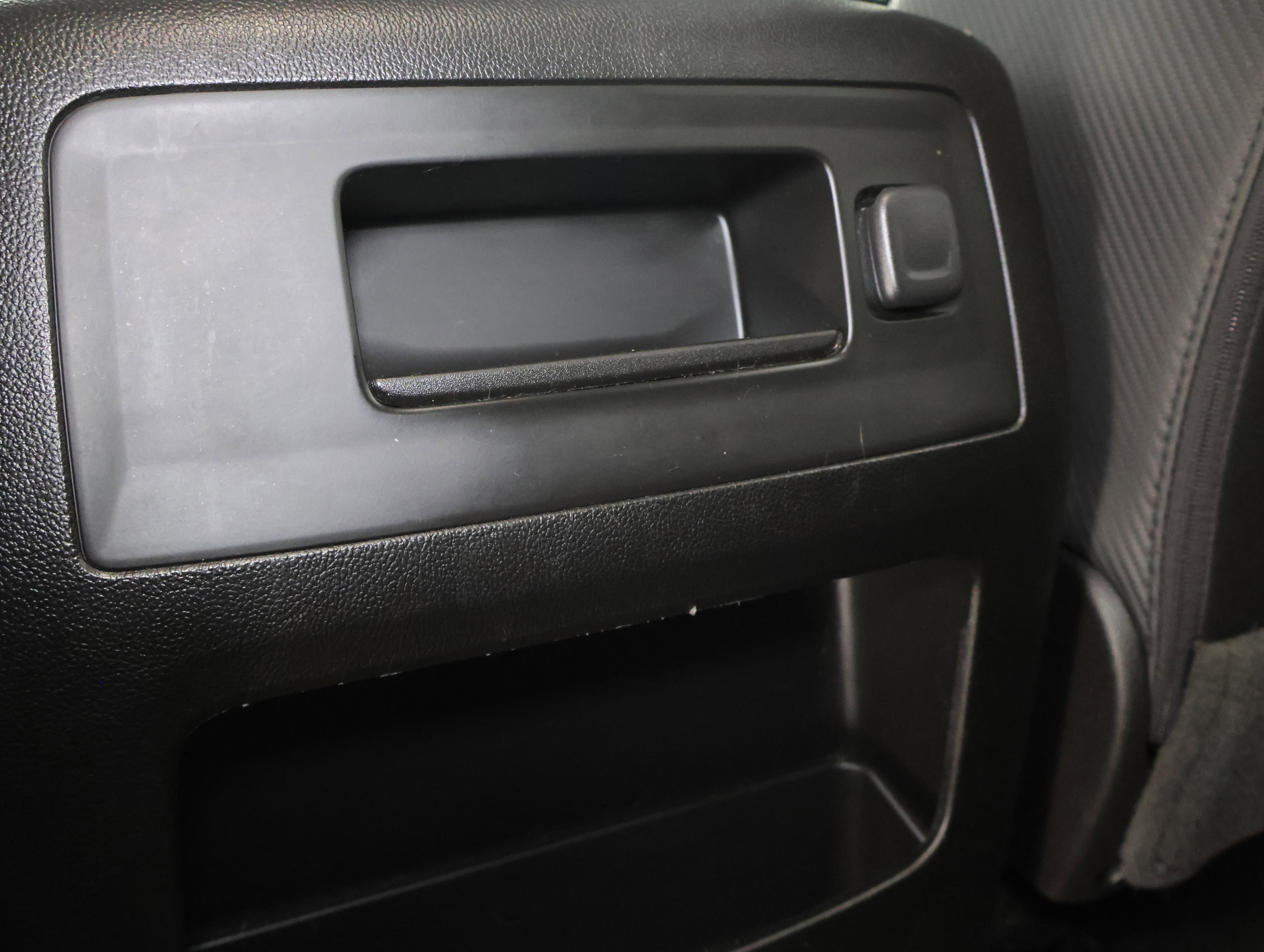 Used 2016 GMC Sierra 2500 SLT image 33