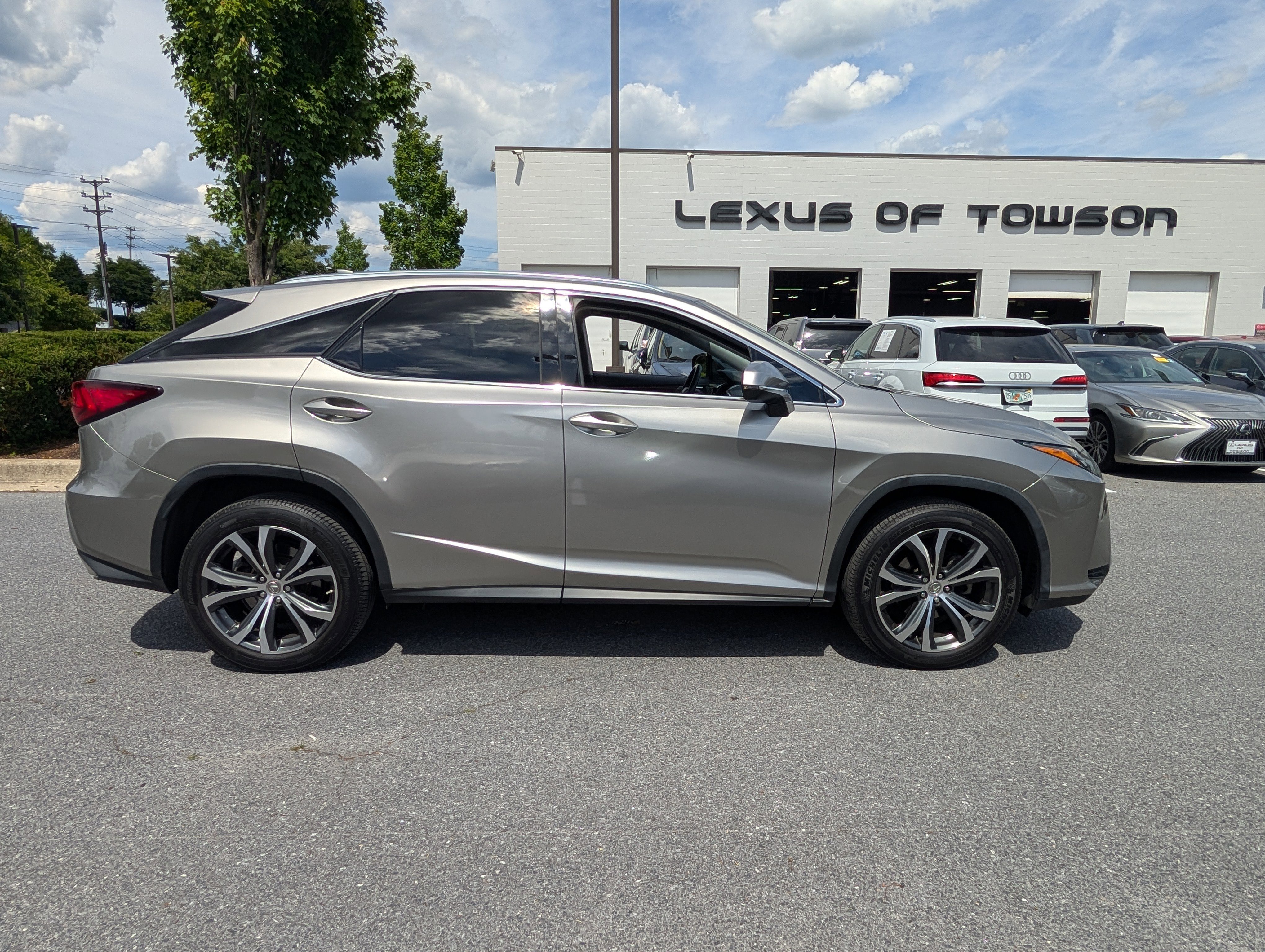 Used 2017 Lexus RX 350 AWD image 2