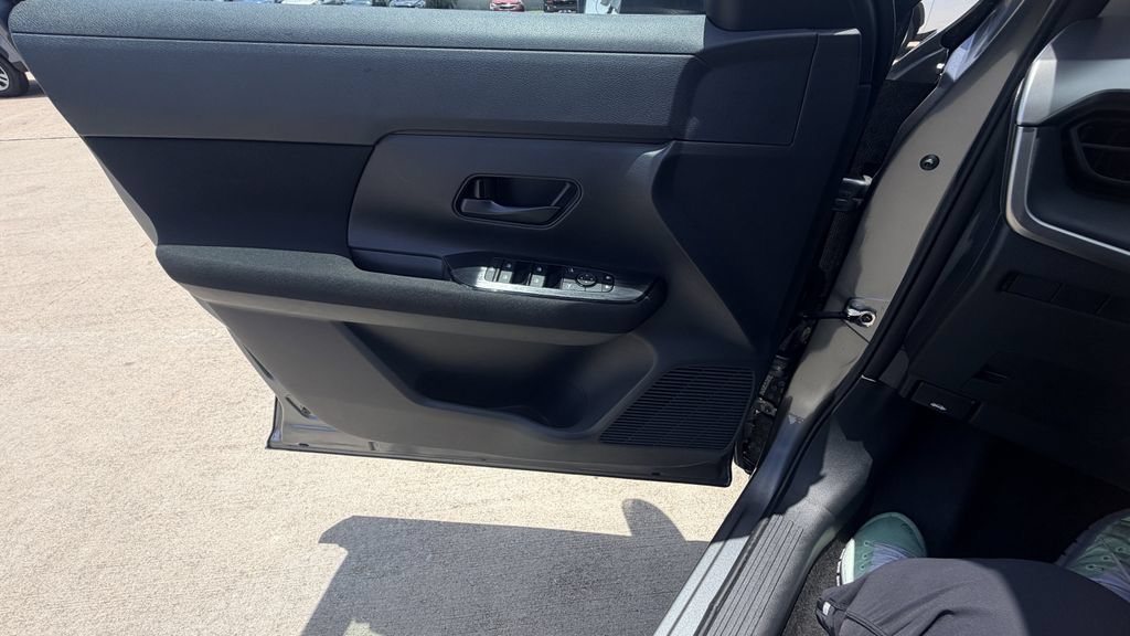 Used 2025 Nissan Kicks S FWD image 25