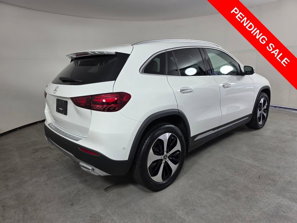 Certified 2025 Mercedes-Benz GLA 250 image 4