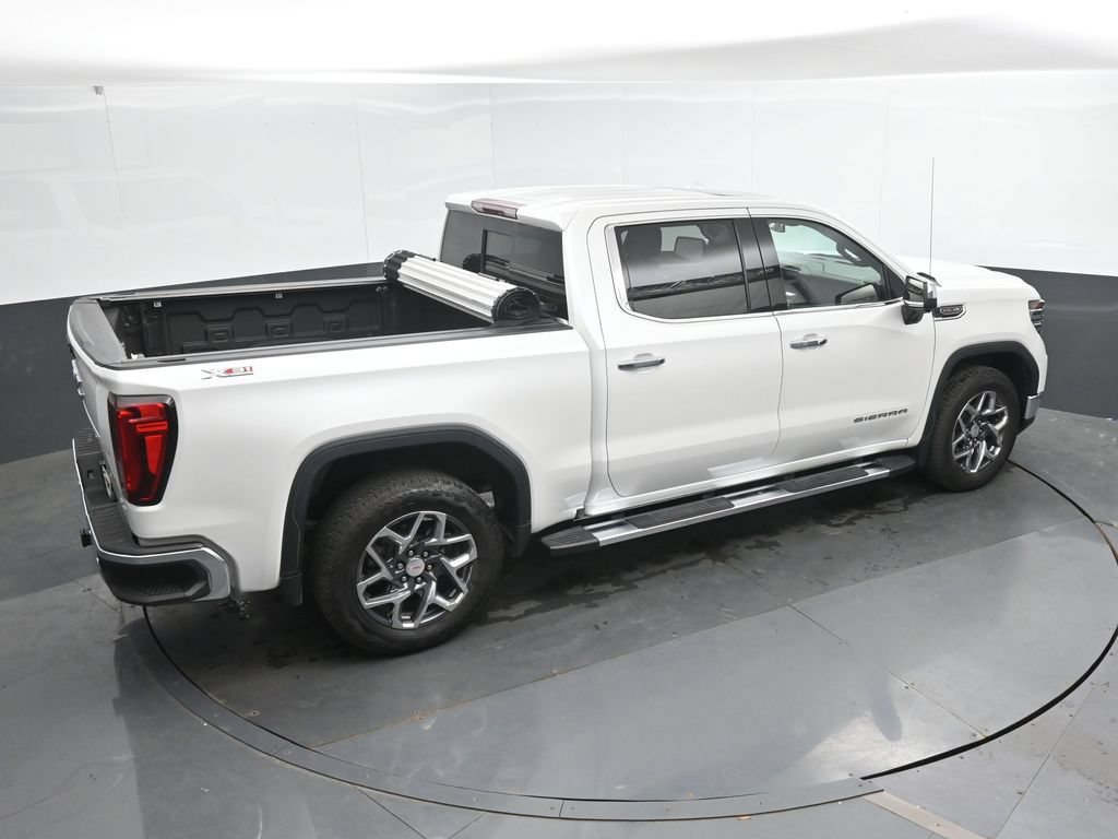 Used 2022 GMC Sierra 1500 SLT w/ SLT Premium Plus Package AWD/4WD image 31