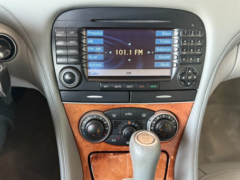 Used 2007 Mercedes-Benz SL 550 image 31