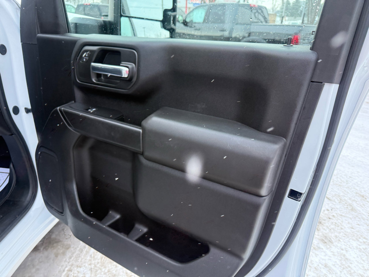 Used 2025 Chevrolet Silverado 2500 W/T w/ WT/CX Safety Package image 15