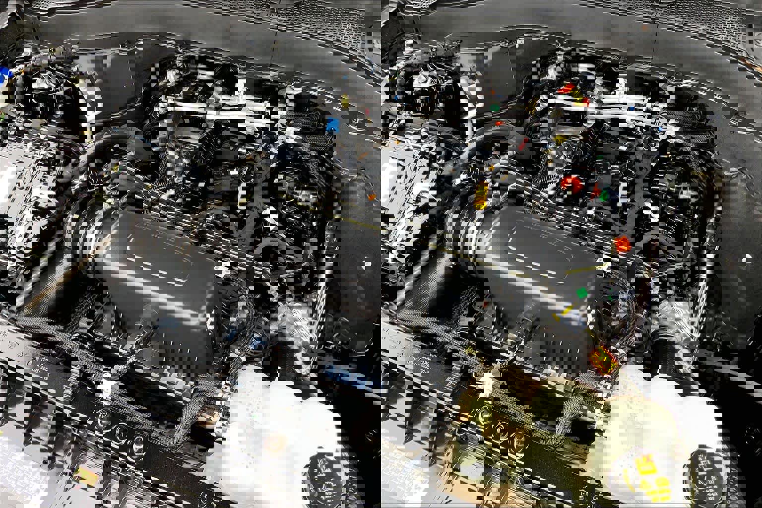 Used 2024 Ford Explorer XLT RWD image 33