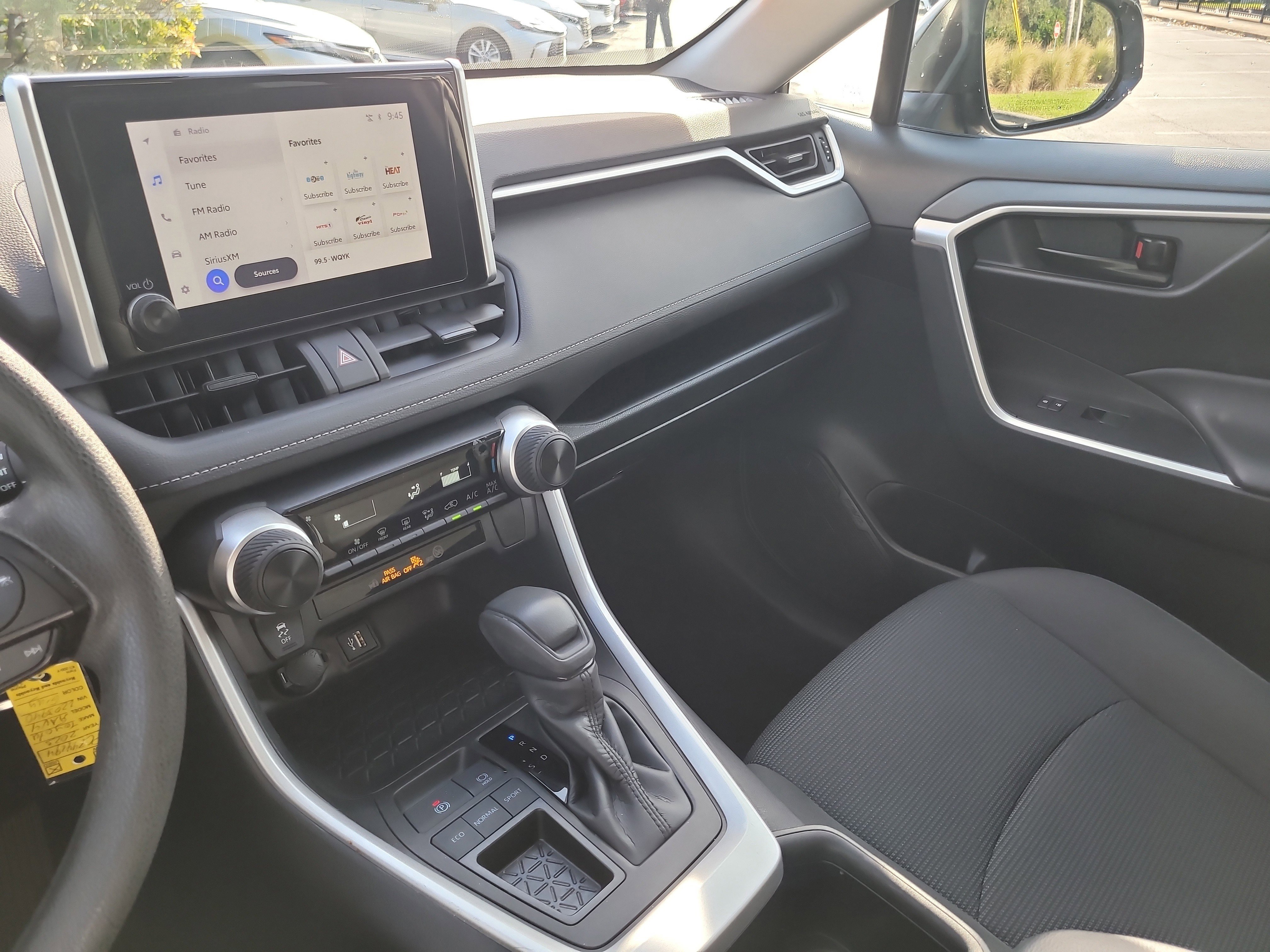 Used 2023 Toyota RAV4 LE image 20