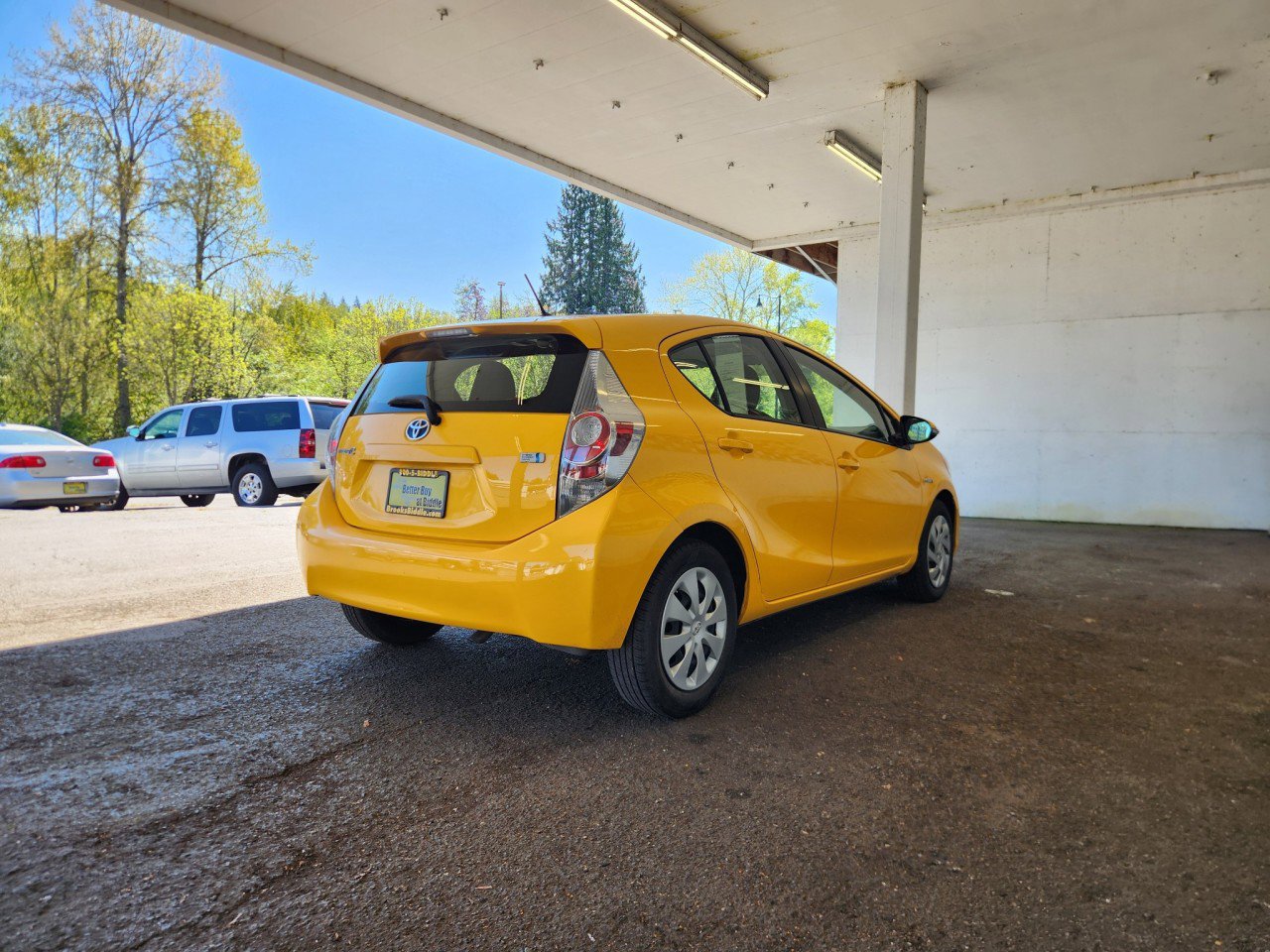 Used 2014 Toyota Prius C Two FWD image 3
