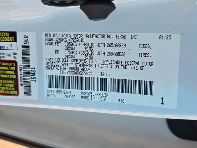 Used 2025 Toyota Tundra Limited image 35