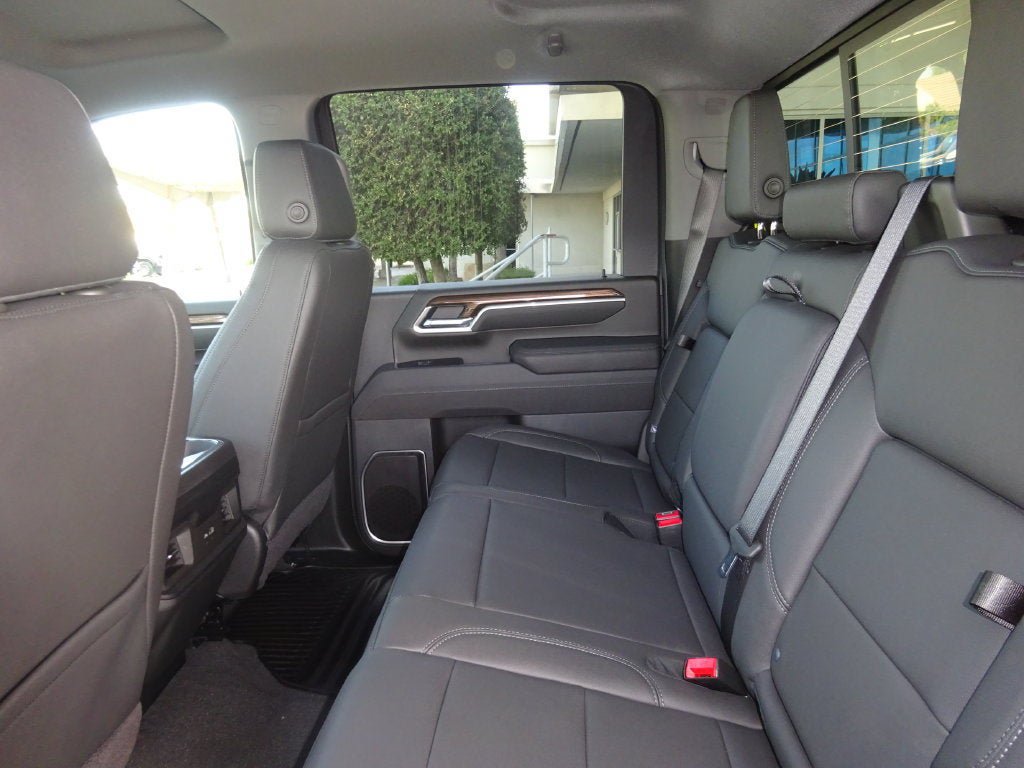 New 2026 Chevrolet Silverado 3500 LT w/ Trail Boss Package AWD/4WD image 20