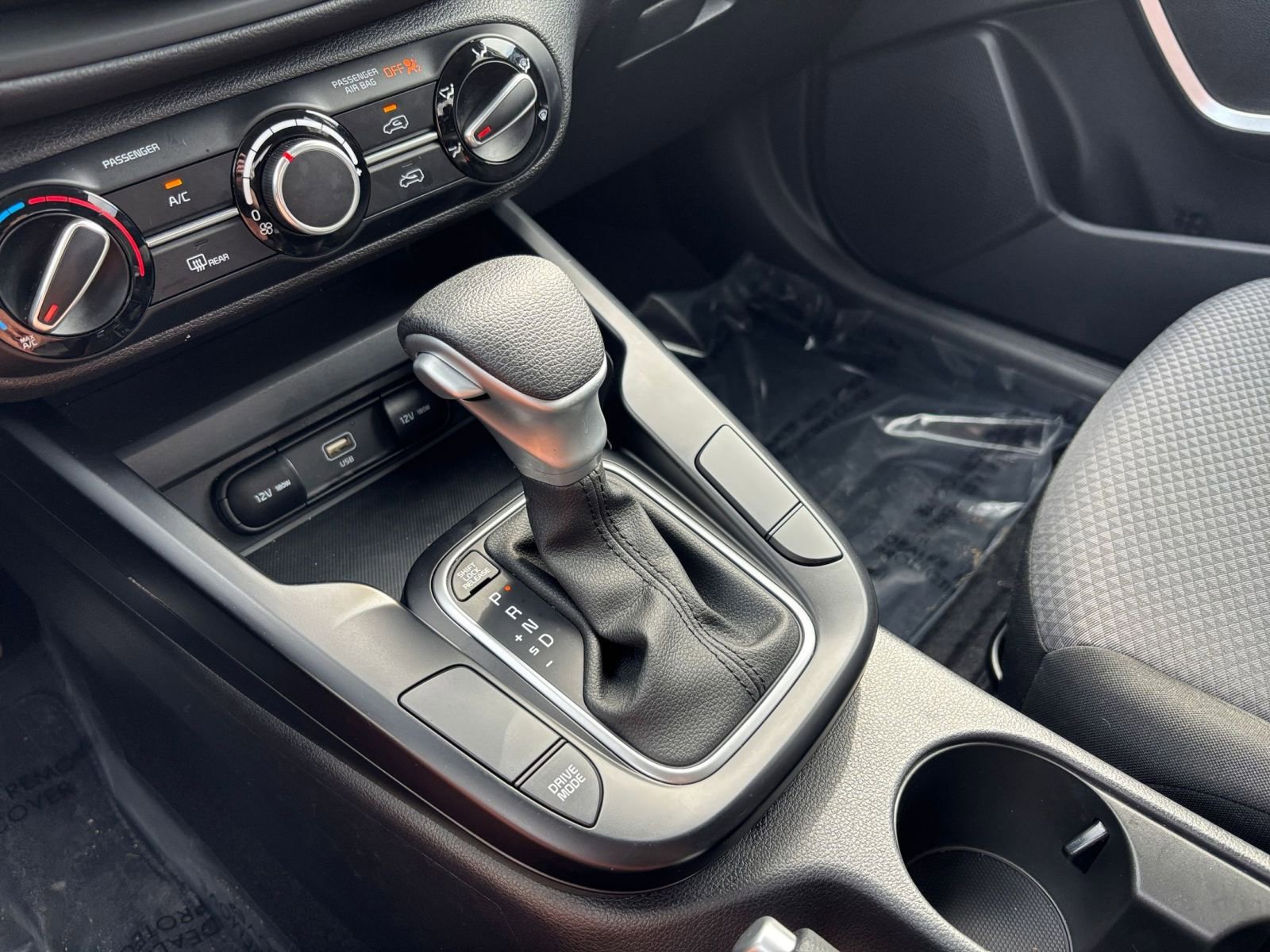 Used 2025 Kia Soul LX w/ LX Technology Package image 39