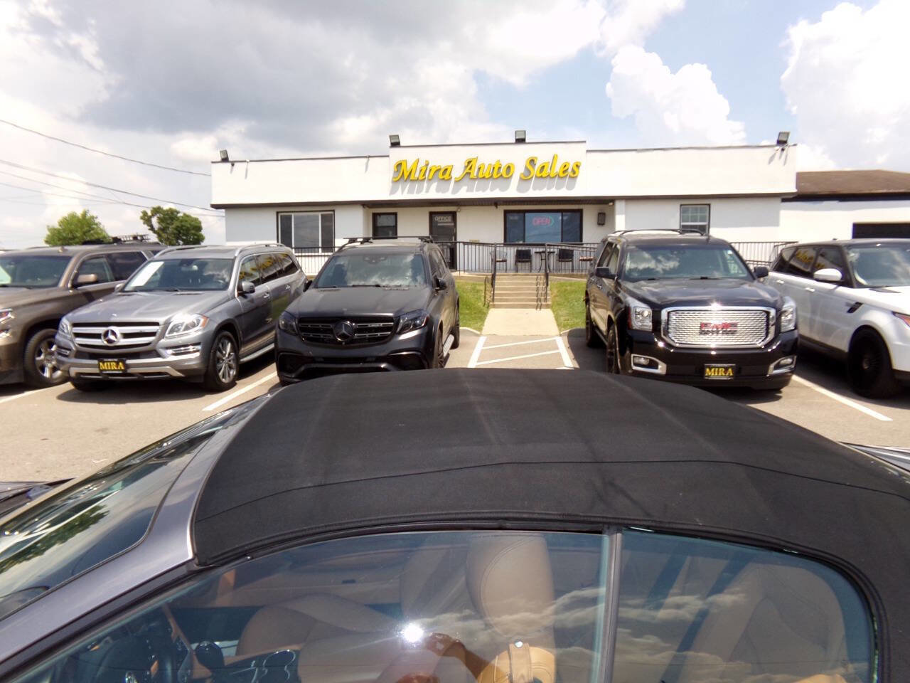 Used 2015 Maserati GranTurismo Base 2dr Convertible image 11