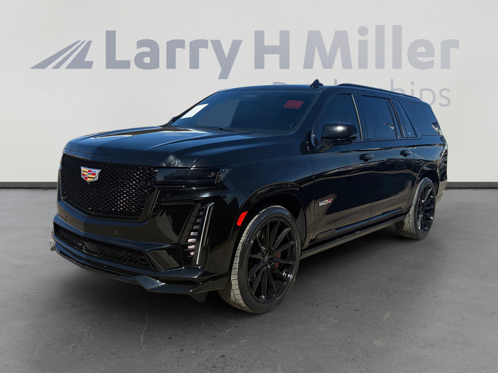 Used 2023 Cadillac Escalade ESV V w/ Heavy-Duty Trailer Package