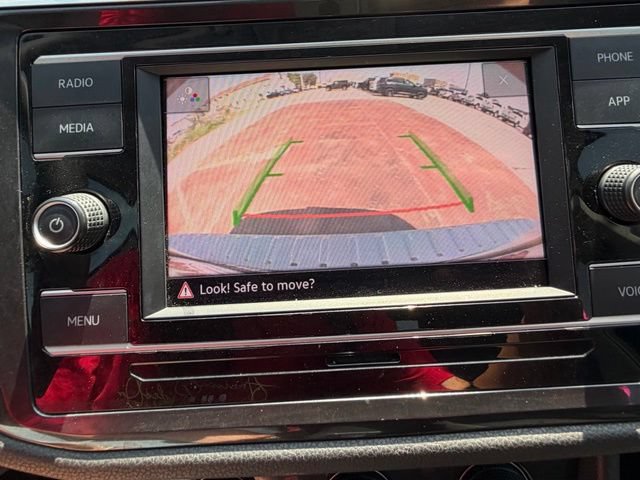 Used 2021 Volkswagen Tiguan S FWD image 17
