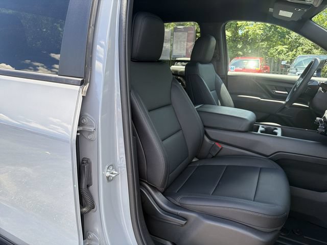Certified 2026 Chevrolet Silverado EV W/T AWD/4WD image 18