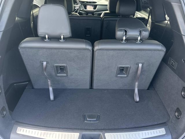 Certified 2025 Cadillac XT6 Luxury image 12