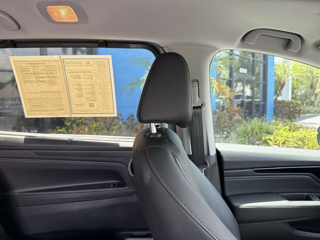 Certified 2024 Honda Odyssey Touring image 14