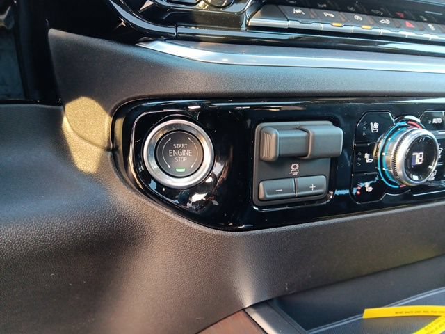 New 2026 GMC Sierra 1500 SLT w/ SLT Premium Package AWD/4WD image 16