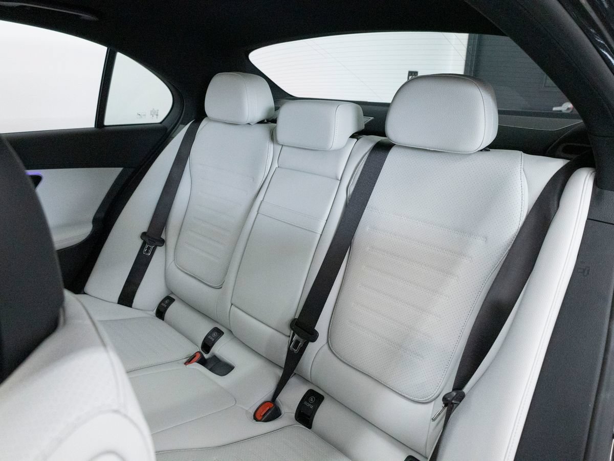 Used 2026 Mercedes-Benz C 300 4MATIC Sedan image 28