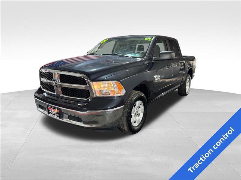 Used 2021 RAM 1500 Classic SLT image 3