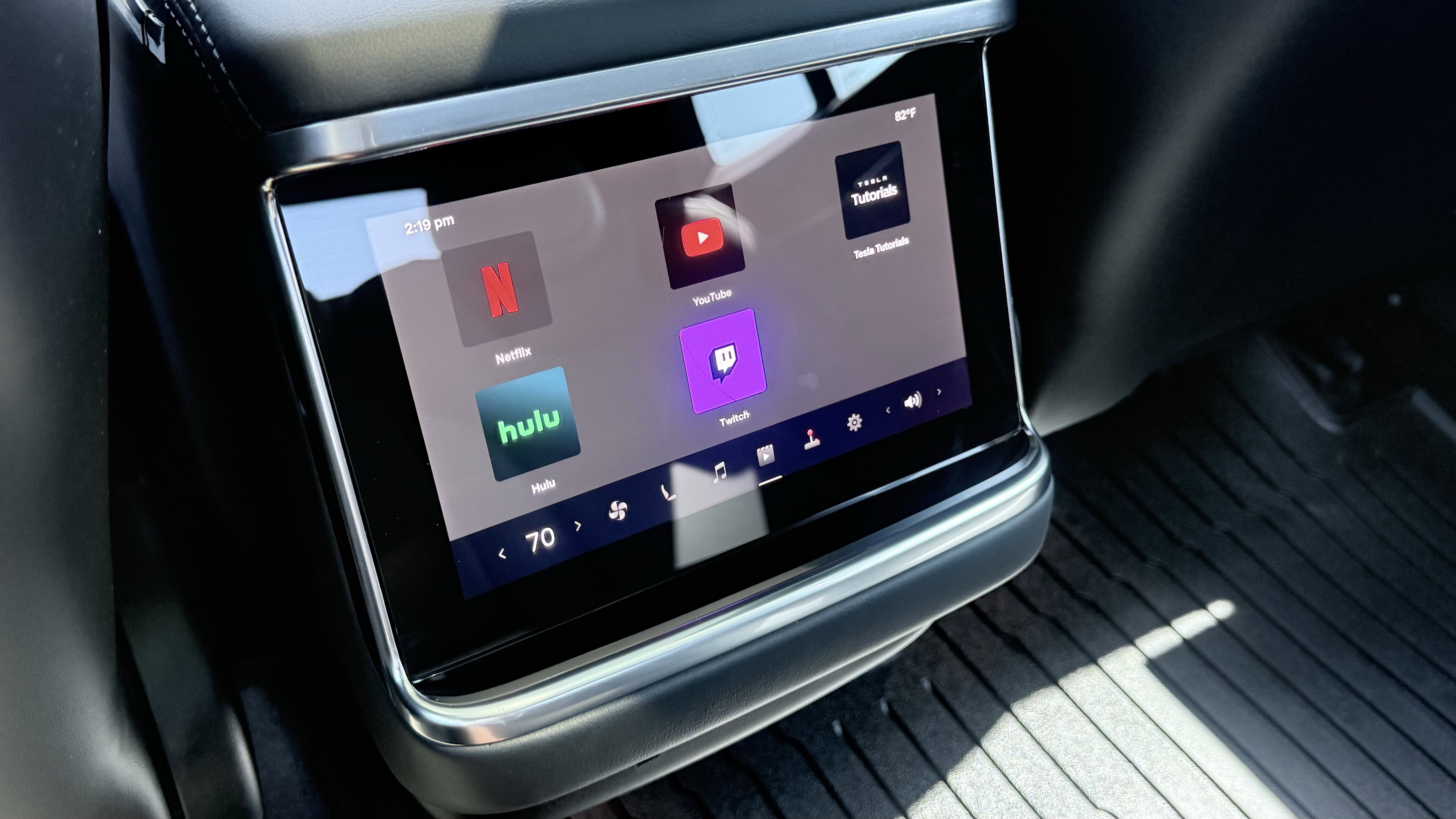 Used 2022 Tesla Model S Plaid image 54