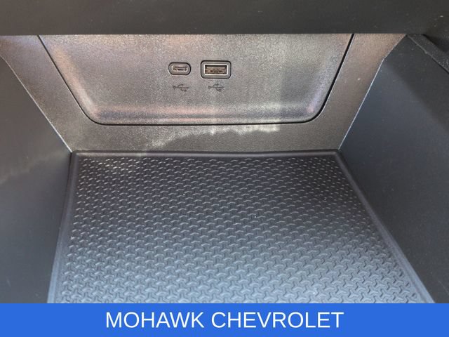 Used 2026 Chevrolet Equinox RS AWD/4WD image 35