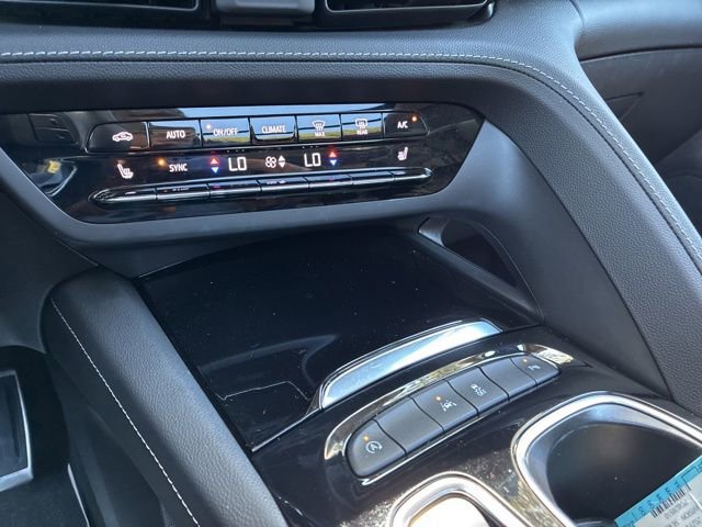 Used 2023 Buick Envision Essence w/ Sport Touring Package FWD image 32