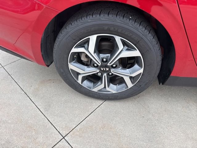 Used 2020 Kia Forte LXS FWD image 9