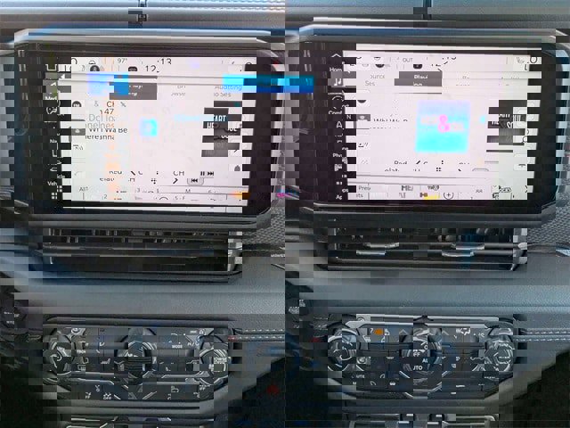 New 2025 Jeep Gladiator Rubicon w/ Convenience Group image 18