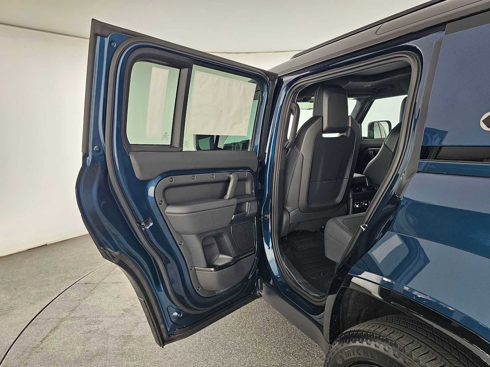 New 2026 Land Rover Defender 110 OCTA image 16