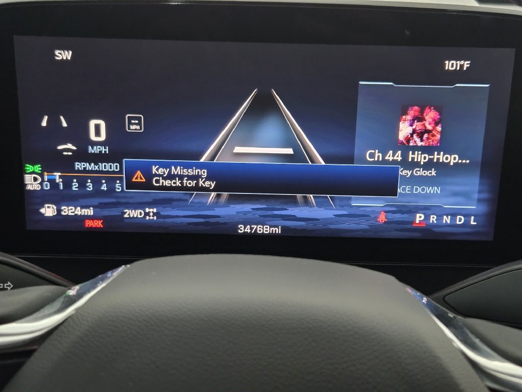 Used 2024 Chevrolet Traverse Z71 AWD/4WD image 16