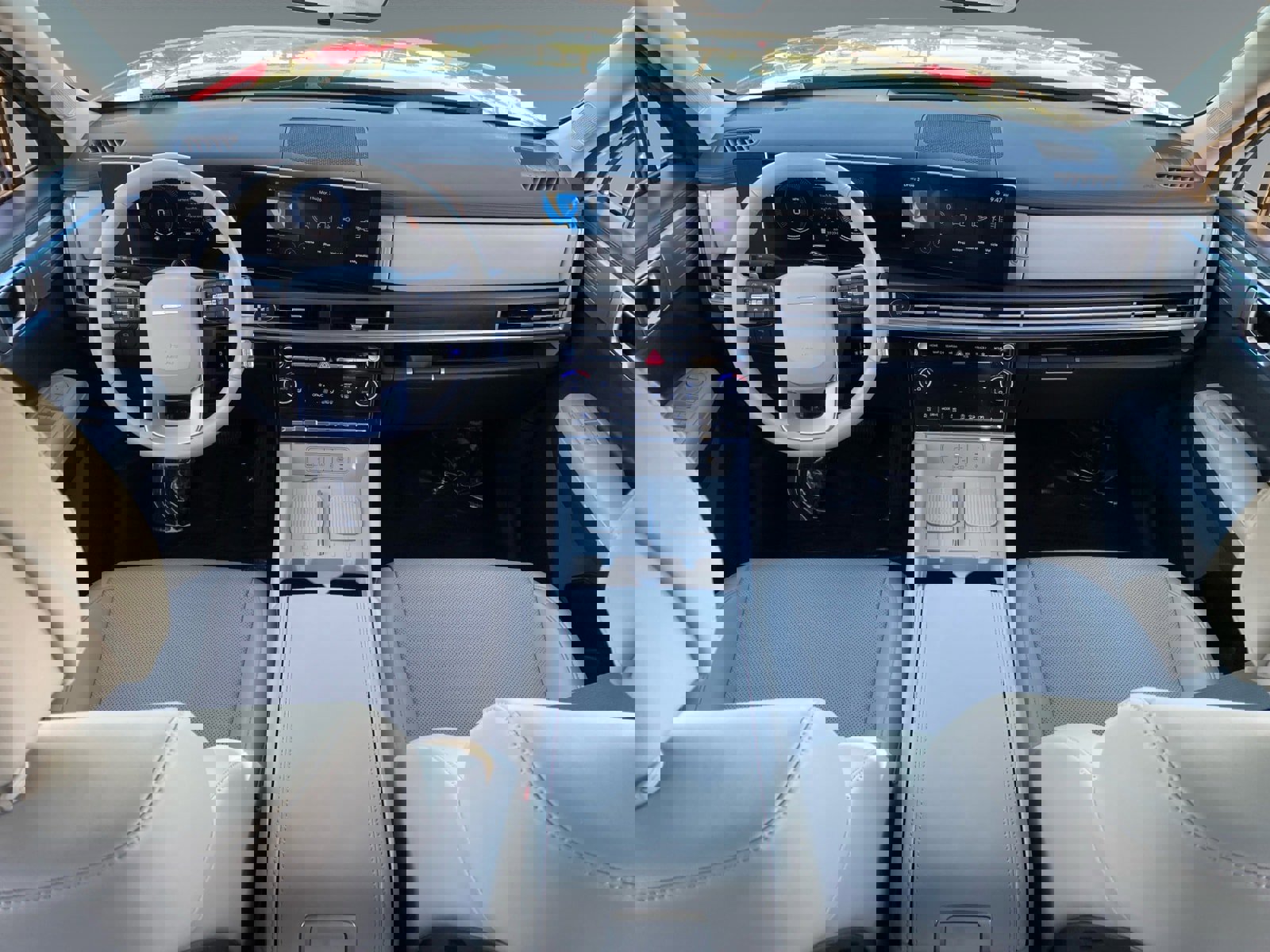 Used 2025 Hyundai Santa Fe SEL image 10