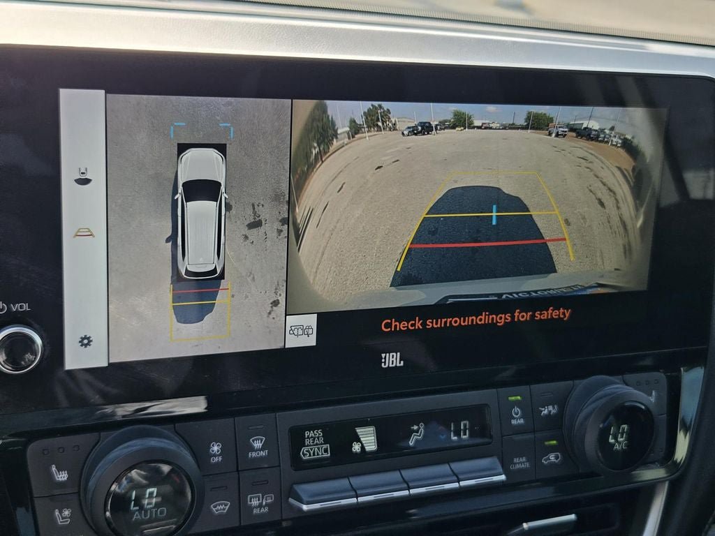 Used 2024 Toyota Grand Highlander FWD image 23