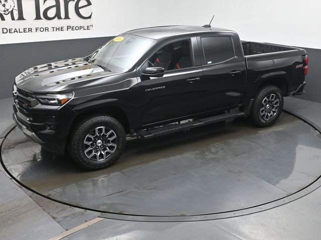 Used 2024 Chevrolet Colorado Z71 w/ Z71 Convenience Package 2 image 43