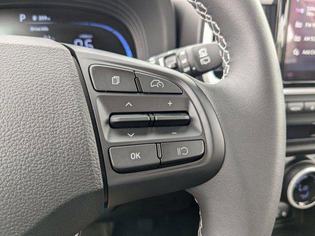 New 2025 Hyundai Venue Limited image 18