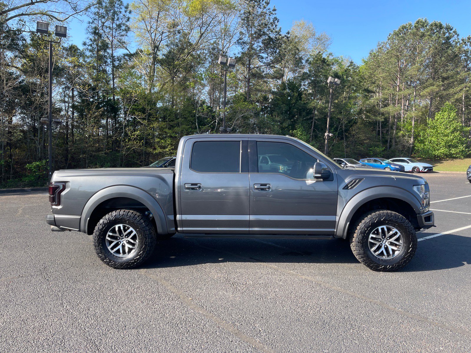 Used 2018 Ford F150 Raptor w/ Equipment Group 802A Luxury image 21