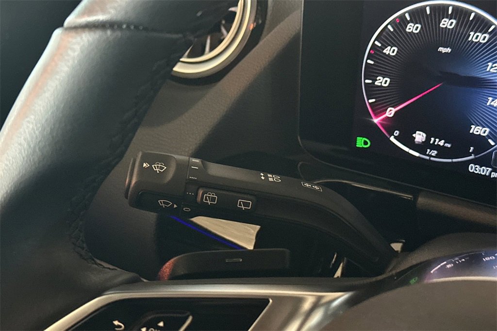 Certified 2025 Mercedes-Benz GLA 250 image 33