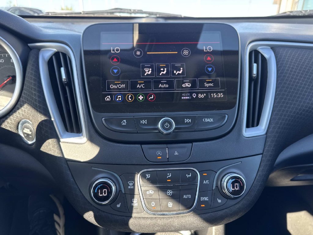 Used 2024 Chevrolet Malibu LT FWD image 29