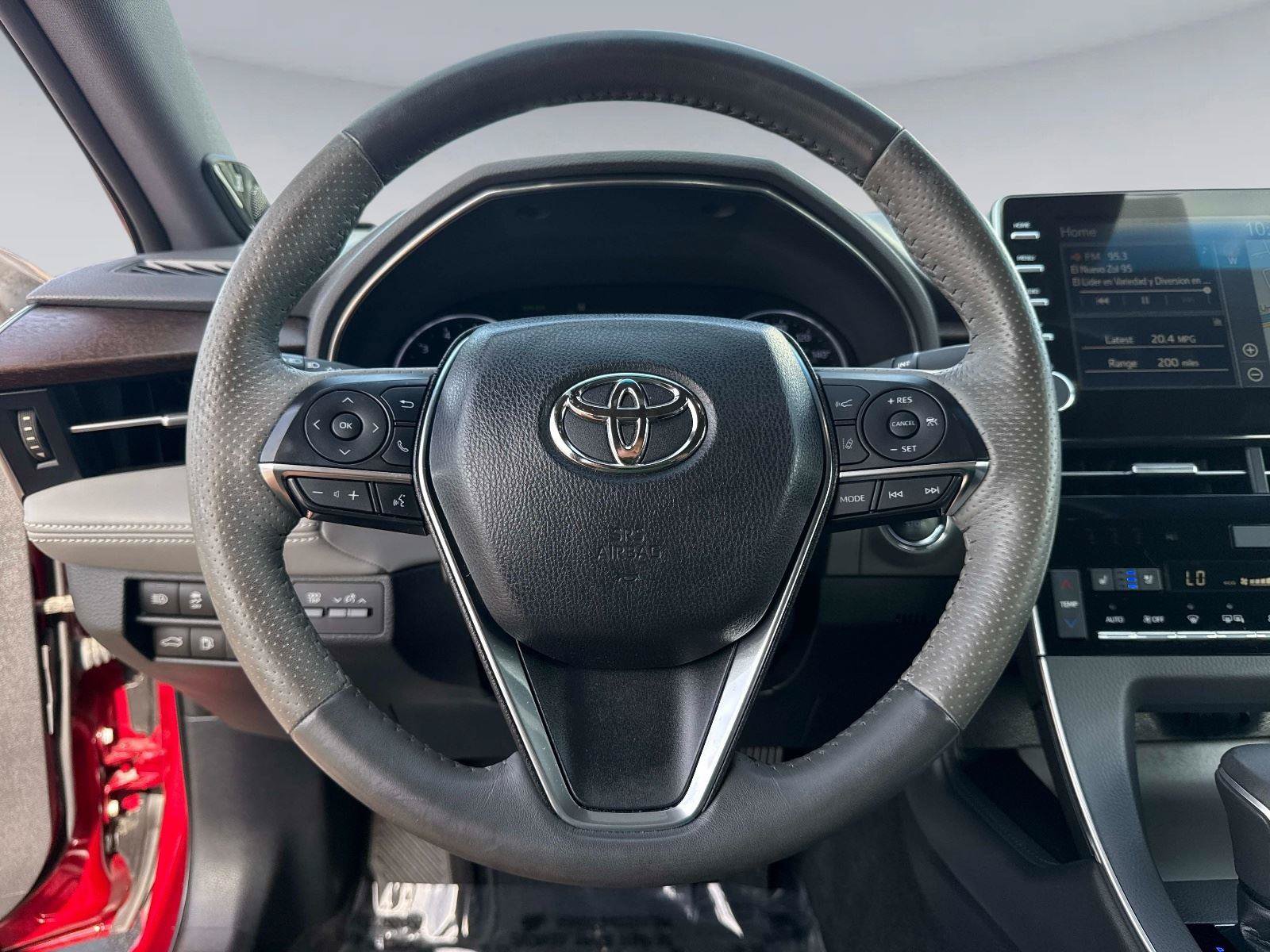 Used 2019 Toyota Avalon Limited FWD image 26