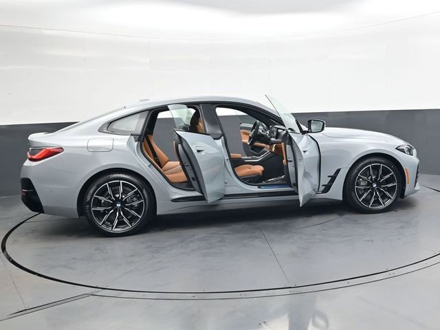 New 2026 BMW i4 xDrive40i w/ M Sport Package AWD/4WD image 38