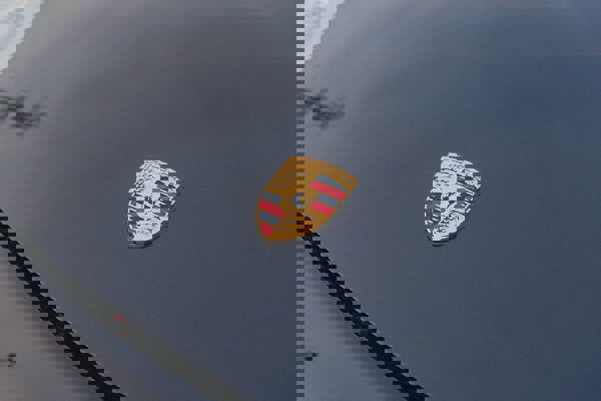 Used 2004 Porsche 911 Carrera 4S image 42