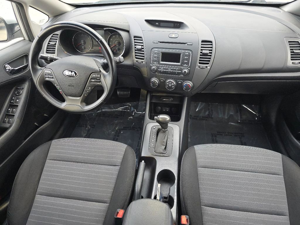 Used 2015 Kia Forte EX image 17